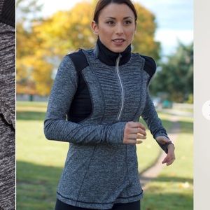 Lululemon Run Your Heart Out Pullover Half Zip Sweater Long Sleeve Top